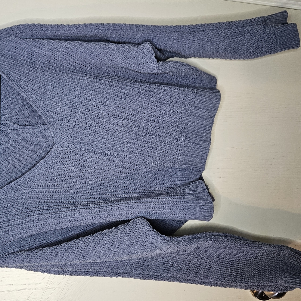 Moon & Madison Lavender Knit Top